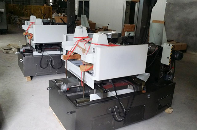 2021032301.jpg CNC五金加工能不能加工斜度?調(diào)整技巧!